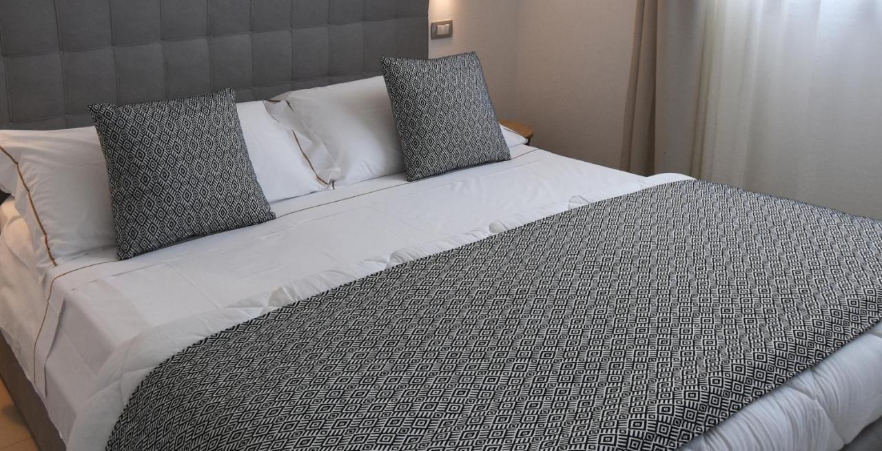 Xenia Hotel 빌라시미우스 외부 사진