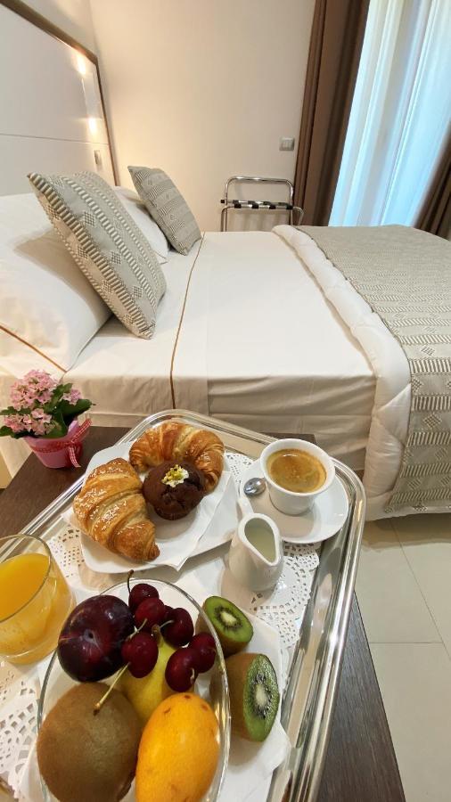Xenia Hotel 빌라시미우스 외부 사진