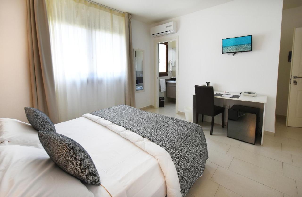 Xenia Hotel 빌라시미우스 외부 사진