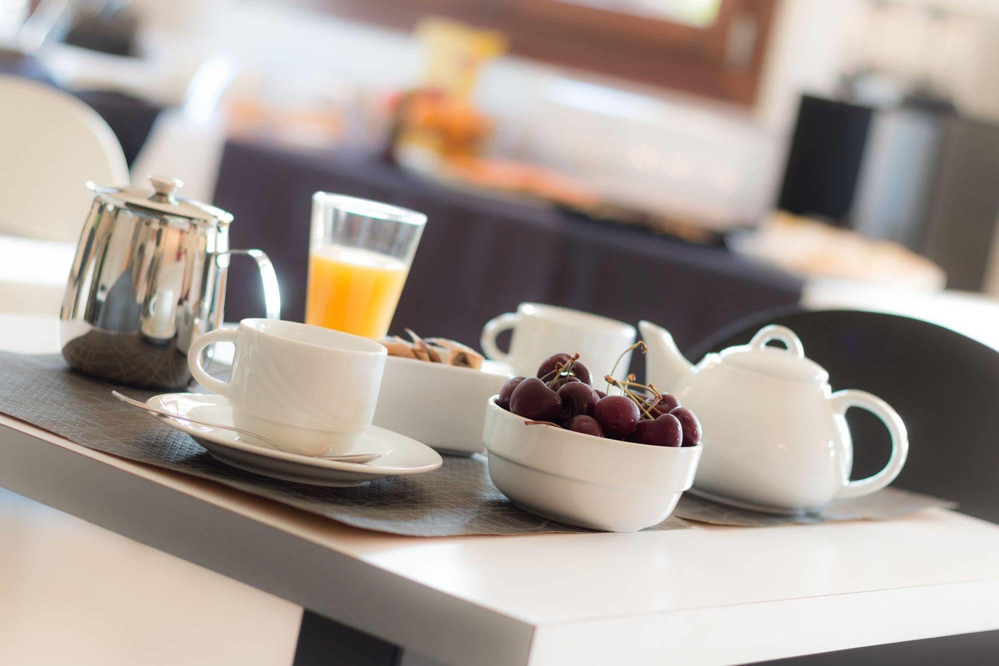 Xenia Hotel 빌라시미우스 외부 사진